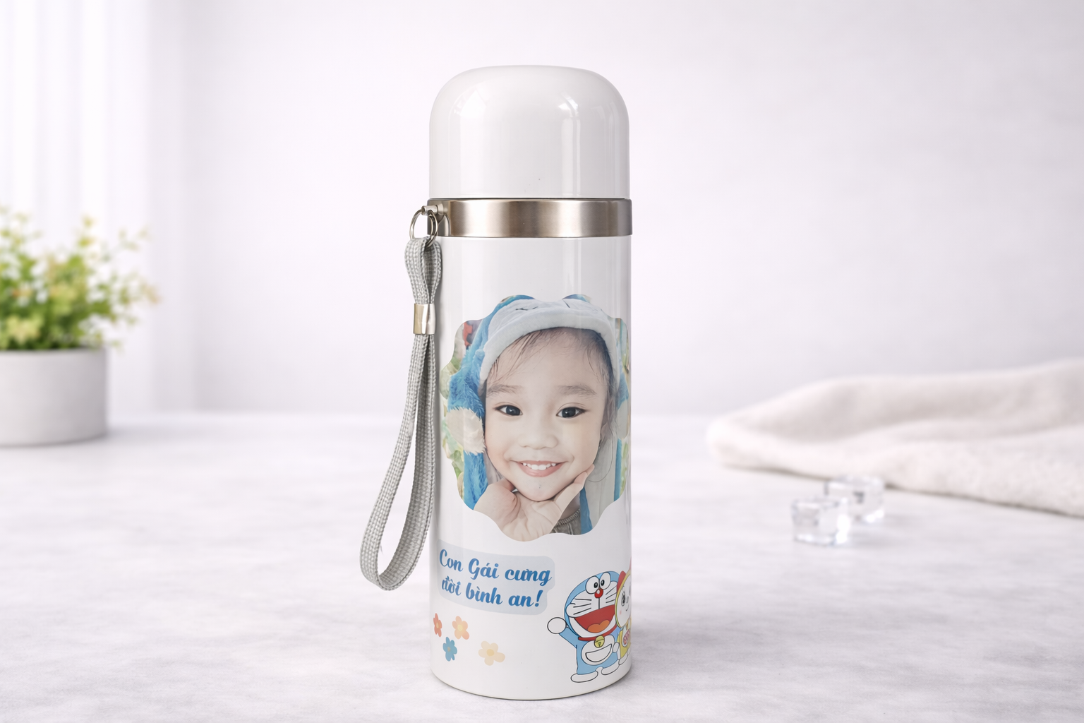 Bình giữ nhiệt có dây đeo 350ml dành cho bé