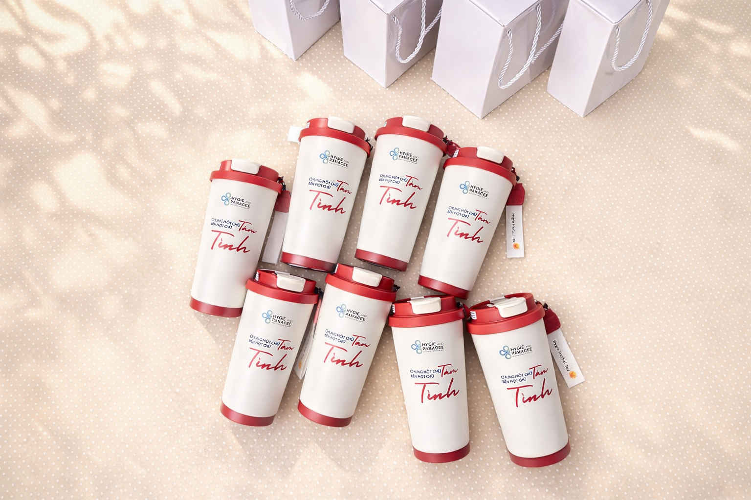 Bình giữ nhiệt in logo Hygie and Panacee